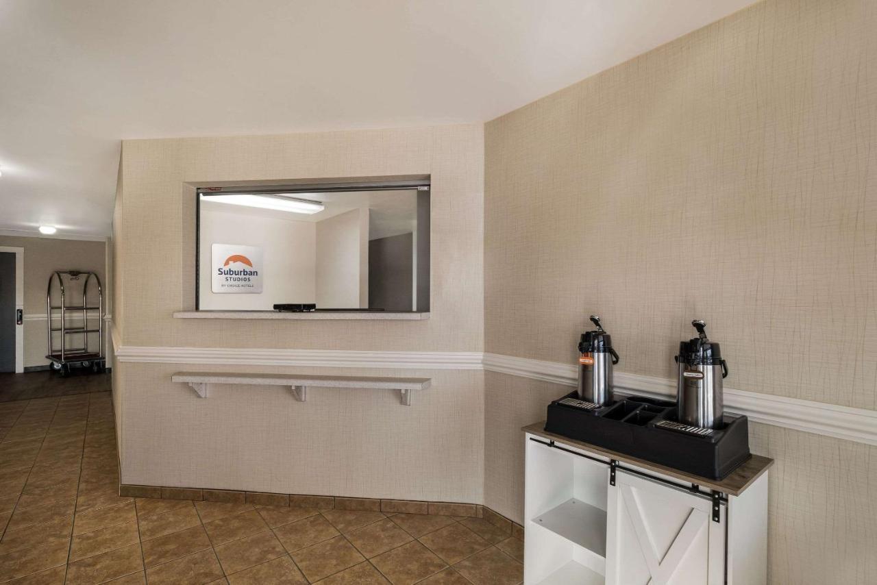 Suburban Studios Denver Central-Арвада Экстерьер фото